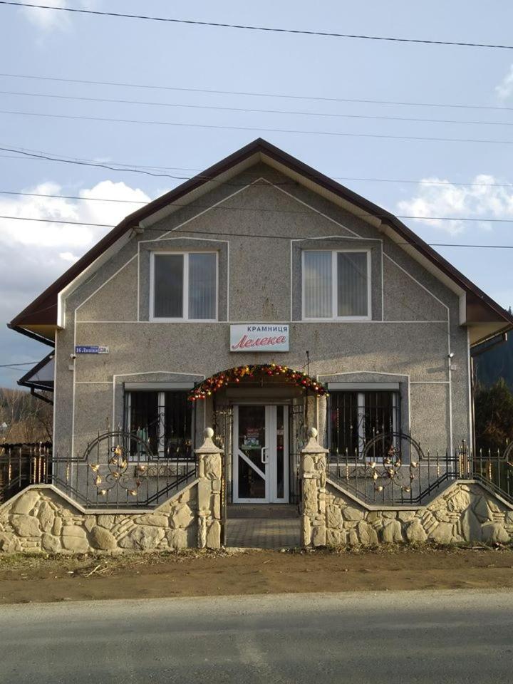 Лелека Konuk evi Dilyatyn Dış mekan fotoğraf